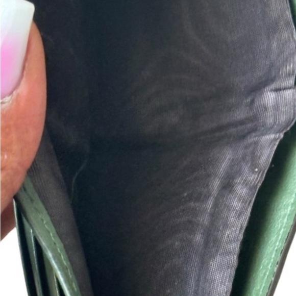 GUCCI MICROGUCCISIMA Men’s Bi-Fold Wallet - Picture 8 of 9